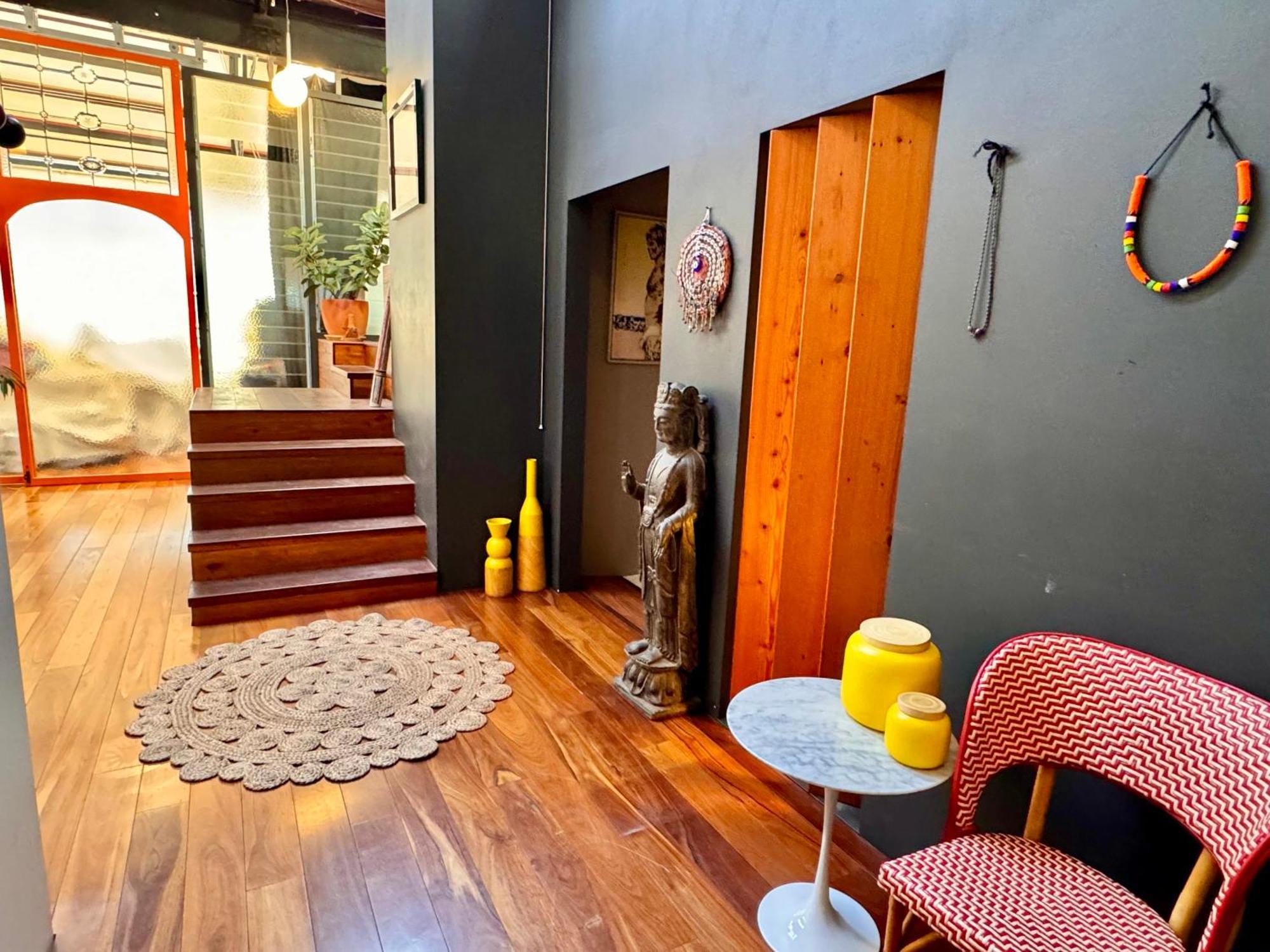 Spacious Warehouse Conversion 2 Bdrms & Parking Apartment เมลเบิร์น ภายนอก รูปภาพ